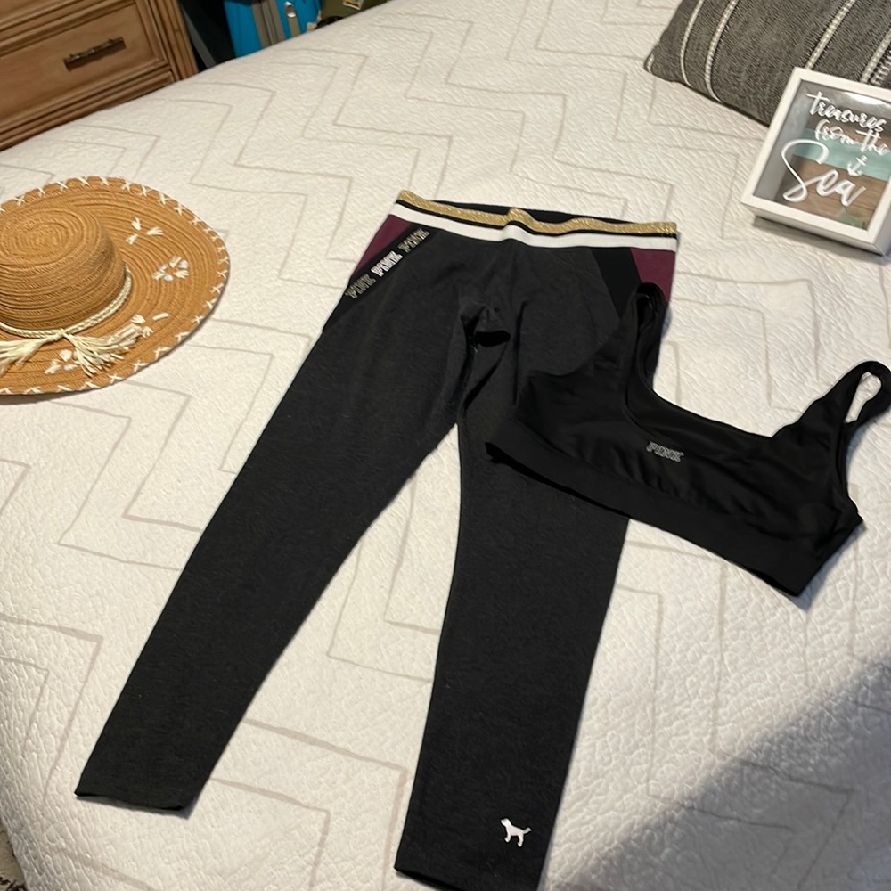 PINK Victoria’s Secret Leggings & Sports Bra Lot L Large